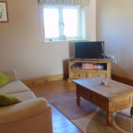 Fieldsview Villa Wrexham Esterno foto