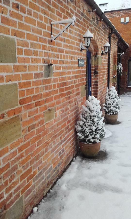 Fieldsview Villa Wrexham Esterno foto